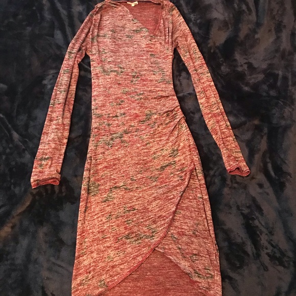 Aritzia Heather Red Bodycon Dress - Picture 2 of 9